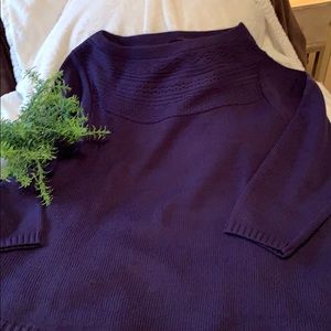 💙NWOT SWEATER💙